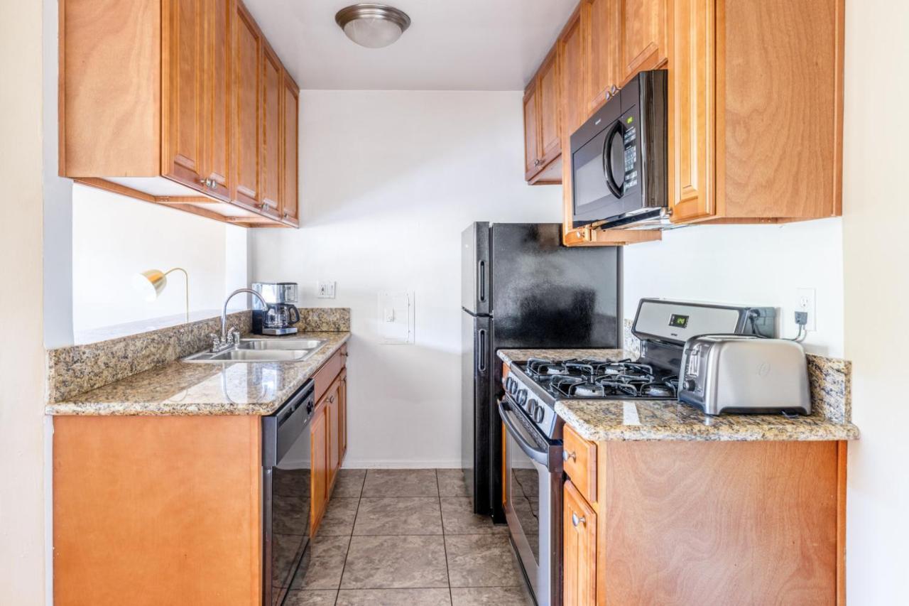 Sherman Oaks 1br W Gym Pool Nr Ventura Blvd Lax-461 * Los Angeles